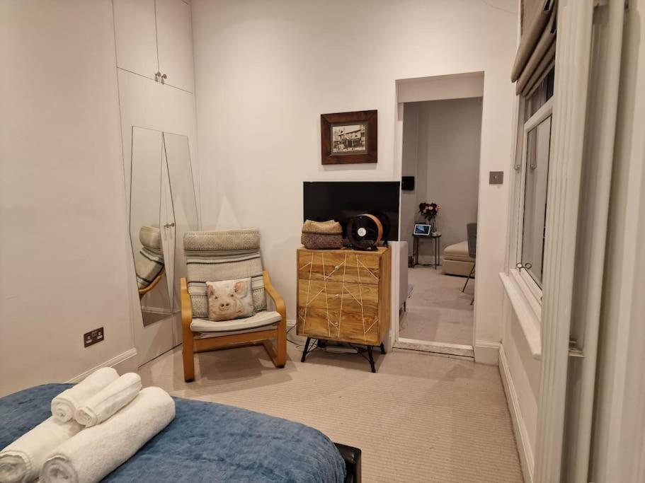 Quintessentially 'London' Flat Εξωτερικό φωτογραφία